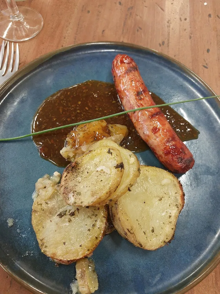 Brinti Mondal_La Terrasse_Labège_review