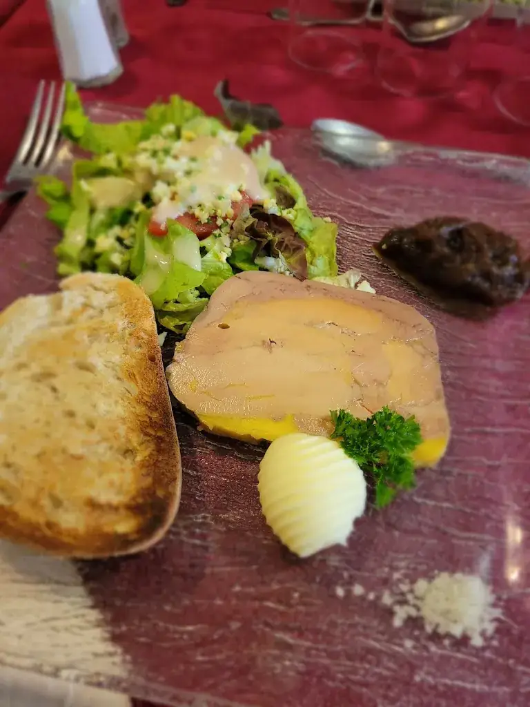Stephanie M_Restaurant Le Sportif_Lentigny_review