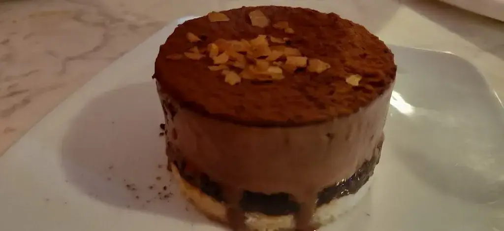 Rafal Weglarz_L'Estanquet - Restaurant - Bar - canal duMidi_Gardouch_reseña