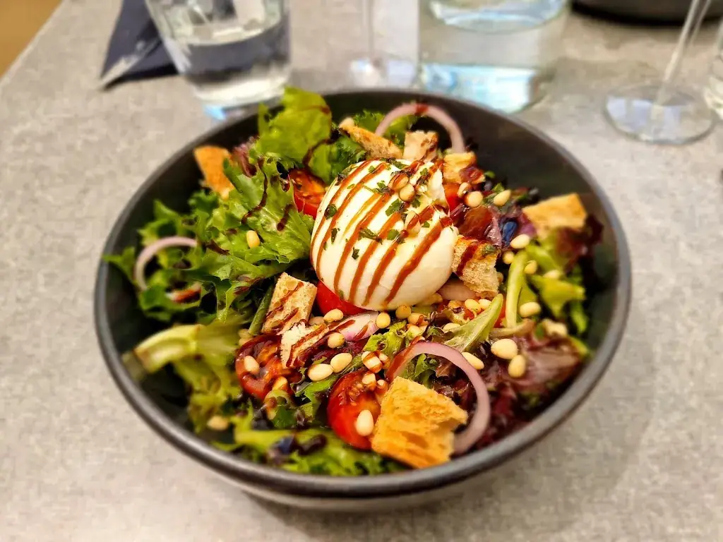 Helen Orford_L'Estanquet - Restaurant - Bar - canal duMidi_Gardouch_reseña