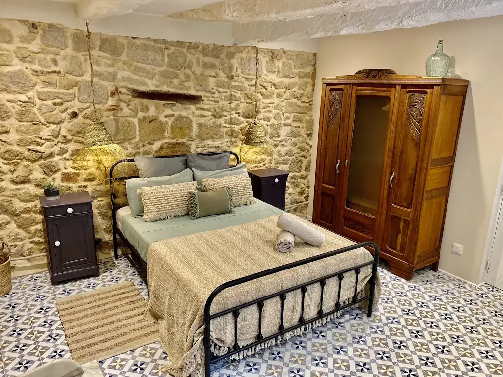 Chez Luis et David_Avignonet-Lauragais_slider_image_2