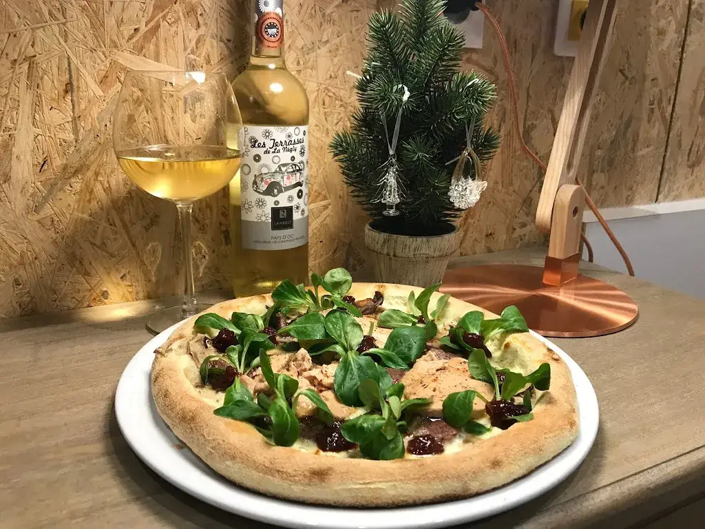 Vilano Pizza_Ayguesvives_slider_image_2