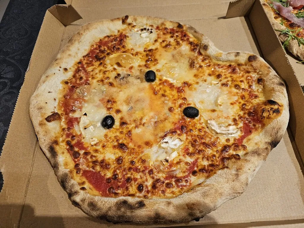 Menu_Pizza Di Napoli Ayguesvives_Ayguesvives_imagen_8