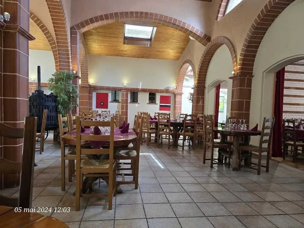 Restaurant l'Escarbille_Montgiscard_slider_image_1