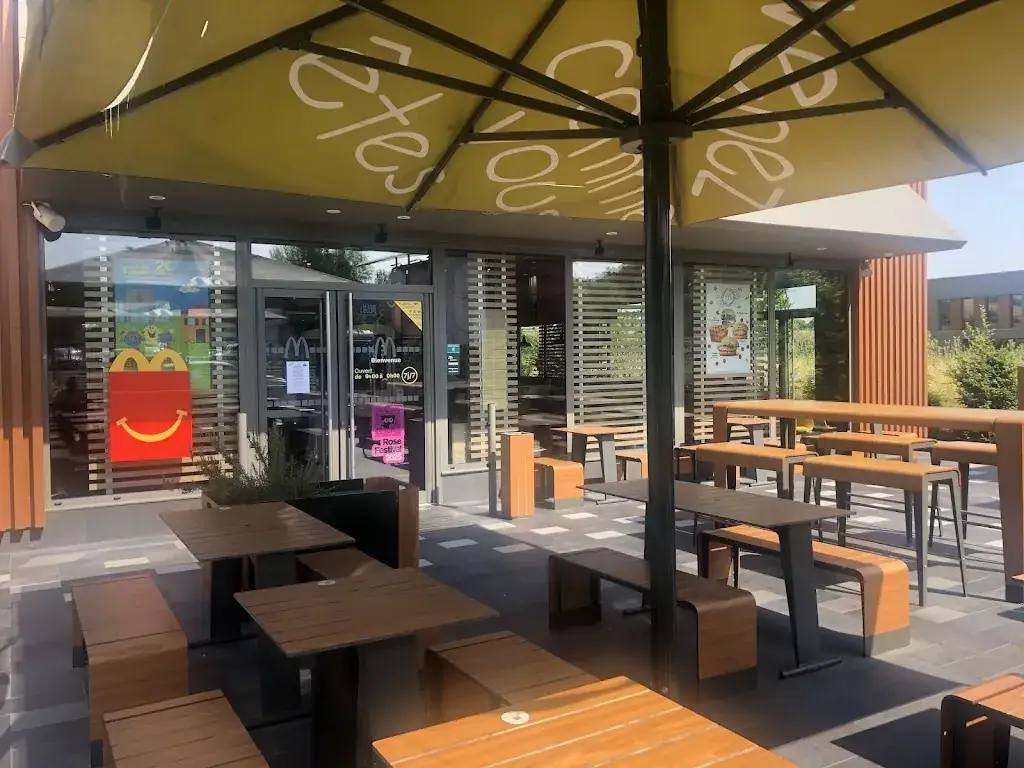 McDonald's Ayguesvives_Ayguesvives_slider_image_1