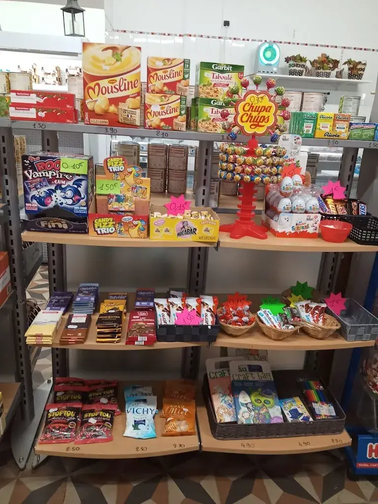 Florence Trenchant_Pizzeria de la promenade_Azille_review