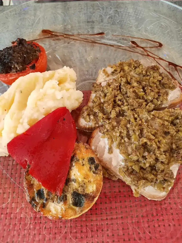 Julie Warburton_Le Bistrot Gourmand_Homps_reseña