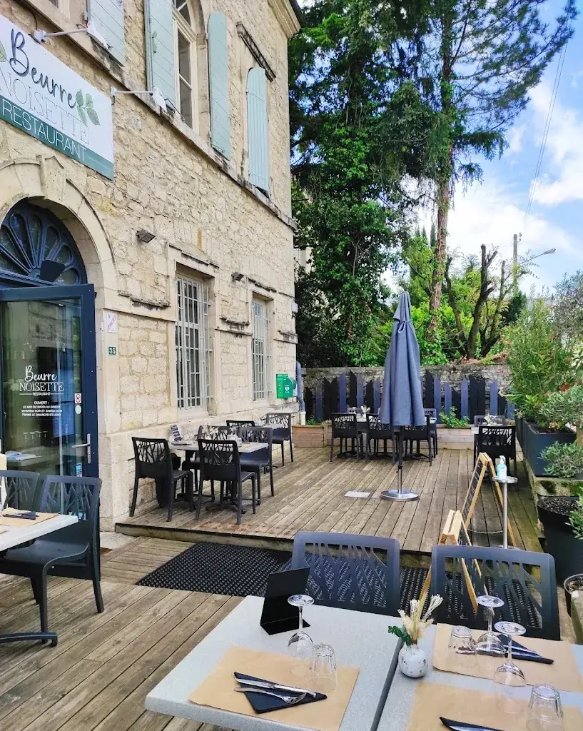 Beurre Noisette, LUCENAY, BEAUJOLAIS_Lucenay_slider_image_3