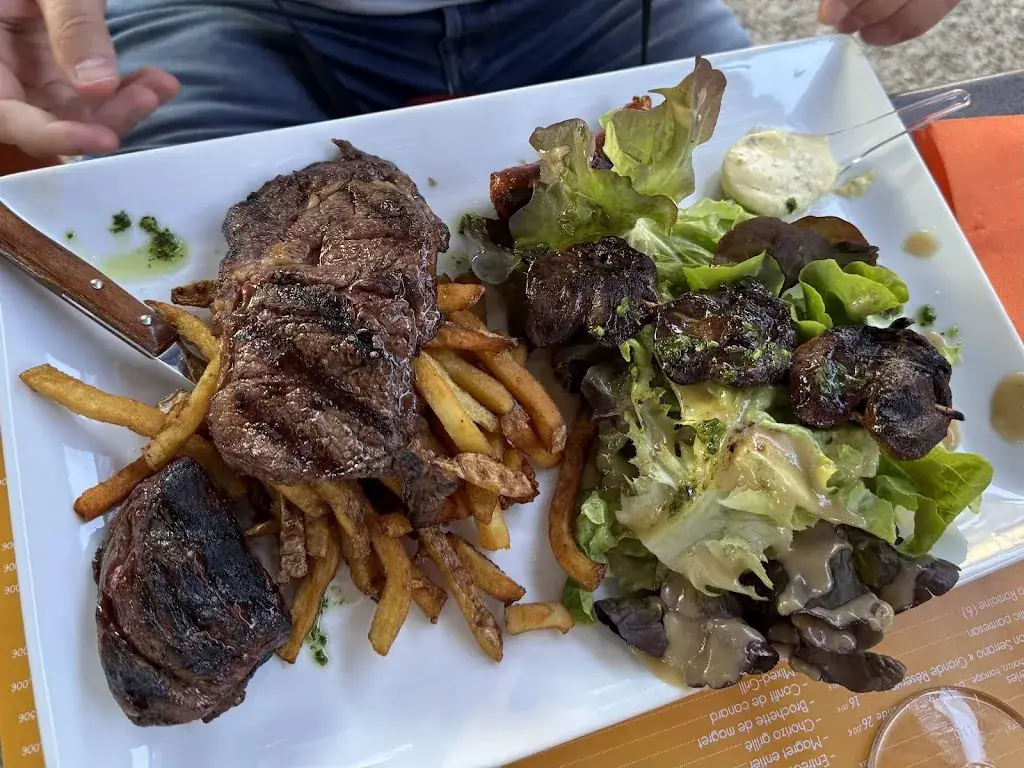 Chez Antoine_Auterive_slider_image_3