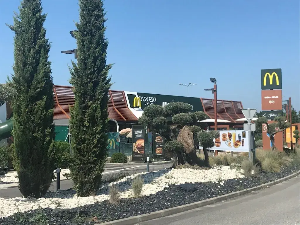 McDonald's_Auterive_slider_image_3