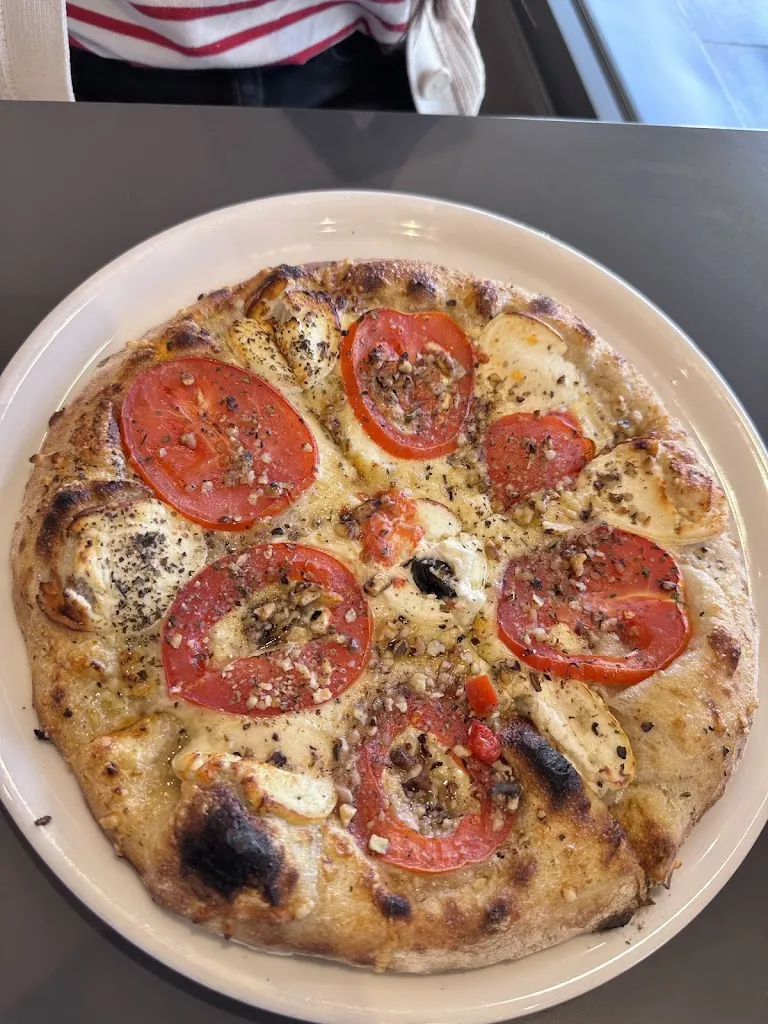 albeni marcano_Sophie Lebreuilly_Auterive_recensione