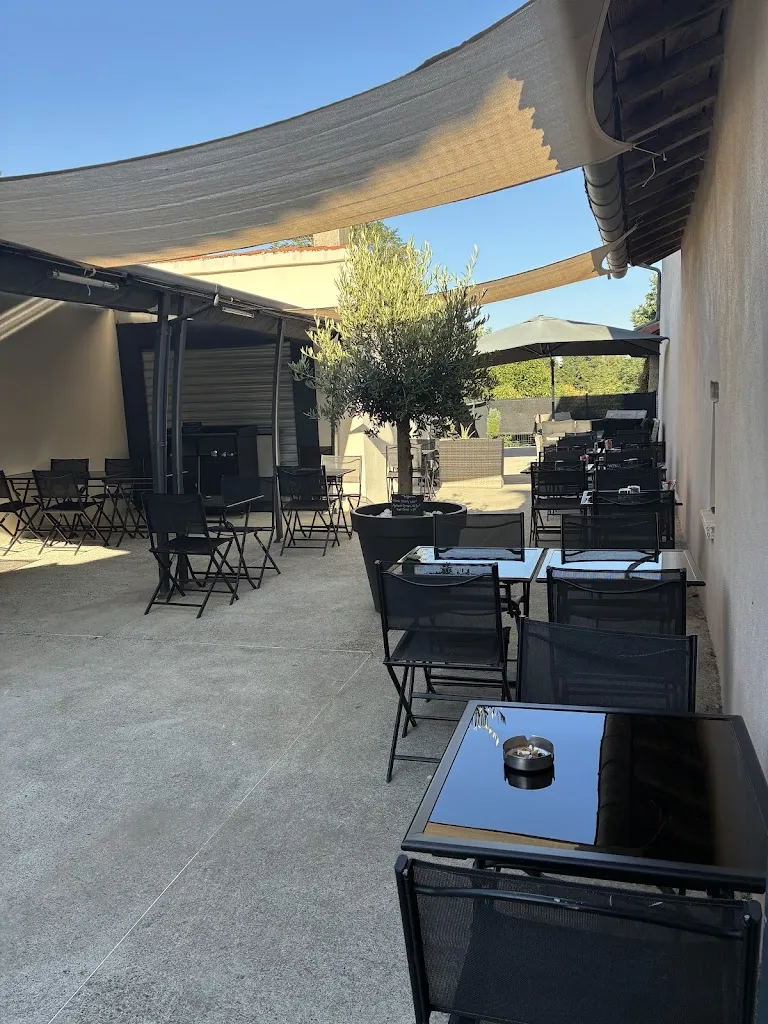 Le MaCam's restaurant in Grazac