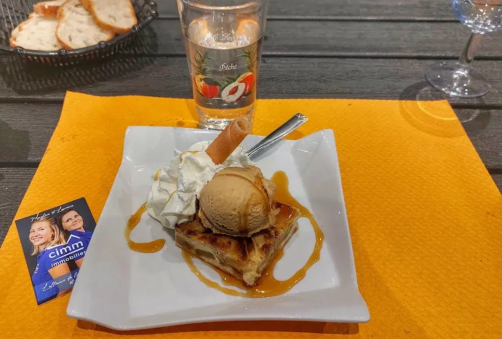 Le QG_Teil_slider_image_3