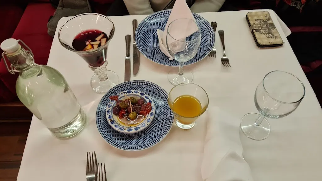 Menu_Restaurant Traiteur La Villa Méditerranéenne_Venerque_image_7