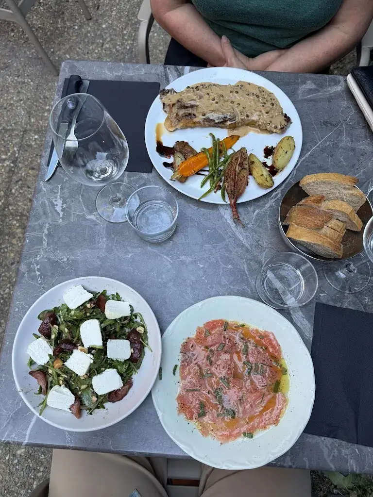 jeff arsenault_Restaurant Le Patio_Ax-les-Thermes_reseña