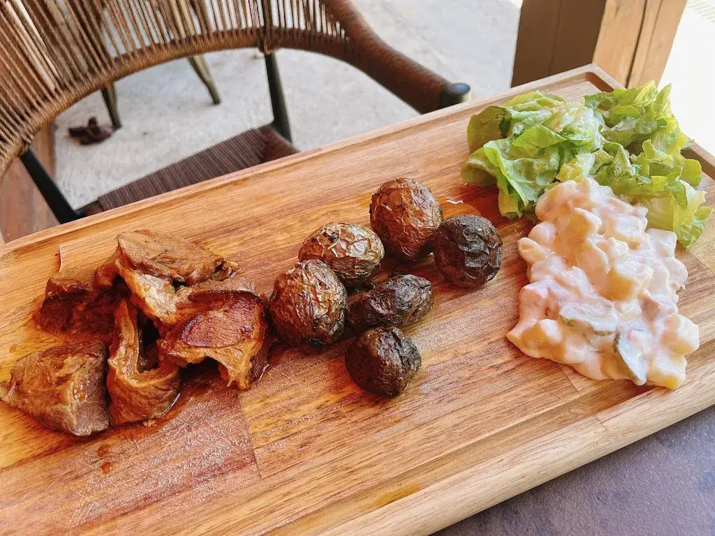 Sunny Kim_L'Annexe_Ax-les-Thermes_review