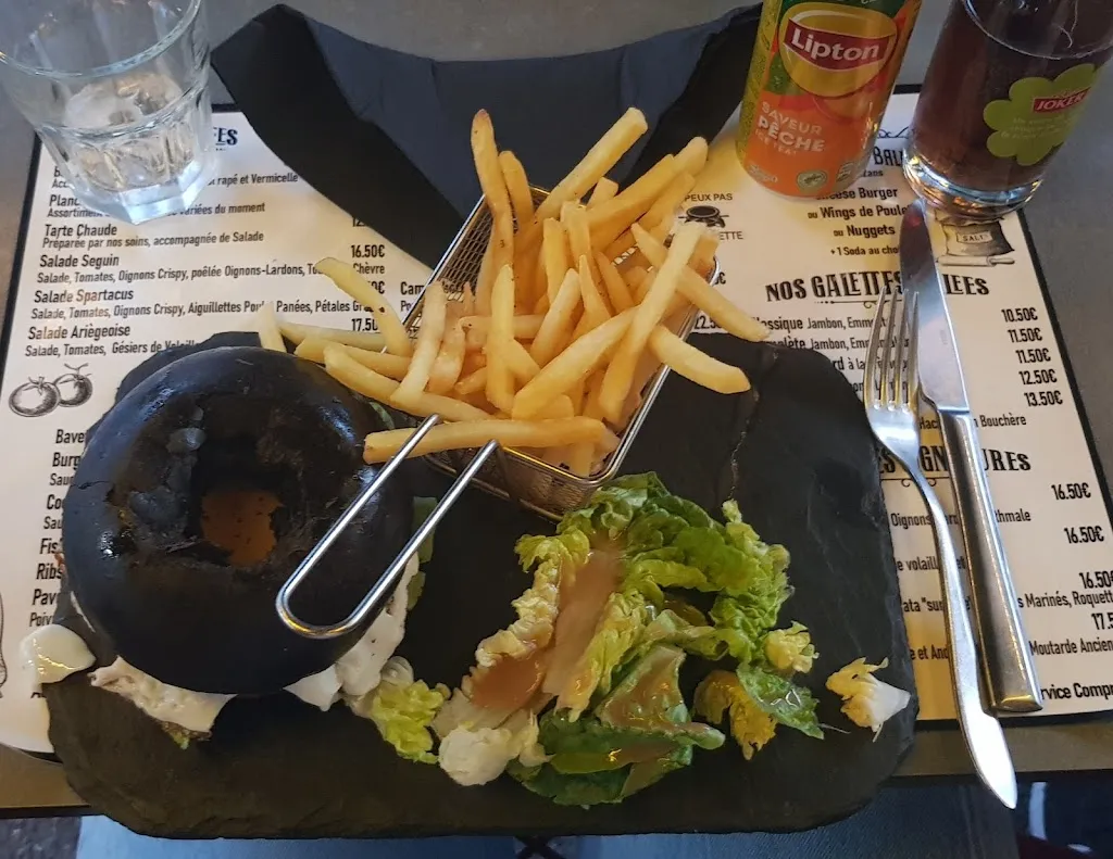 Restaurant Les Thermes_Ax-les-Thermes_slider_image_2