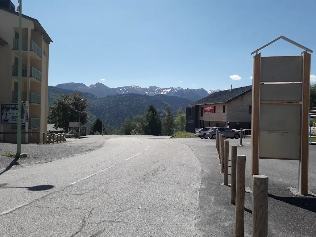 La Troïka_Ax-les-Thermes_slider_image_3