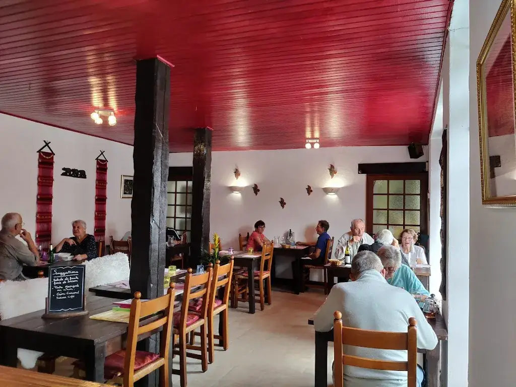 Aux Deux Saveurs restaurant in Teil