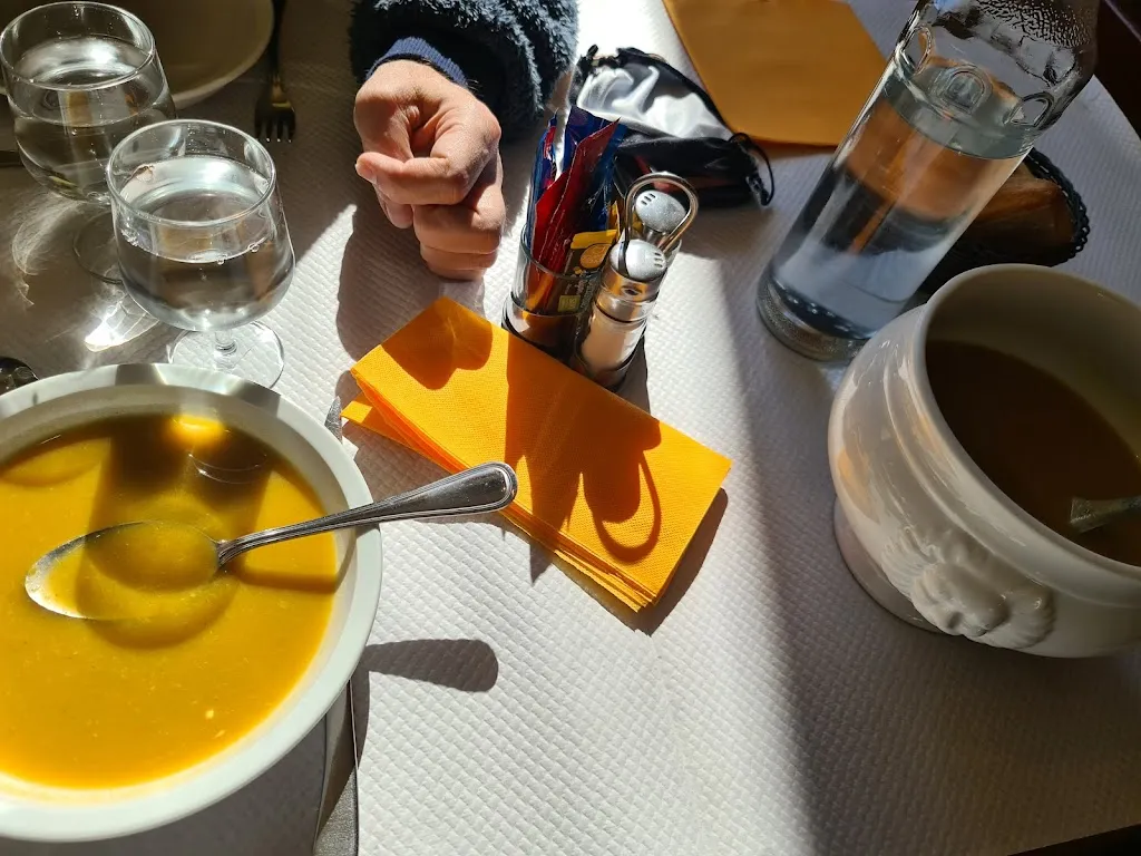 Chatton33Cari_Eurl Le Commerce_Bagnac-sur-Célé_review