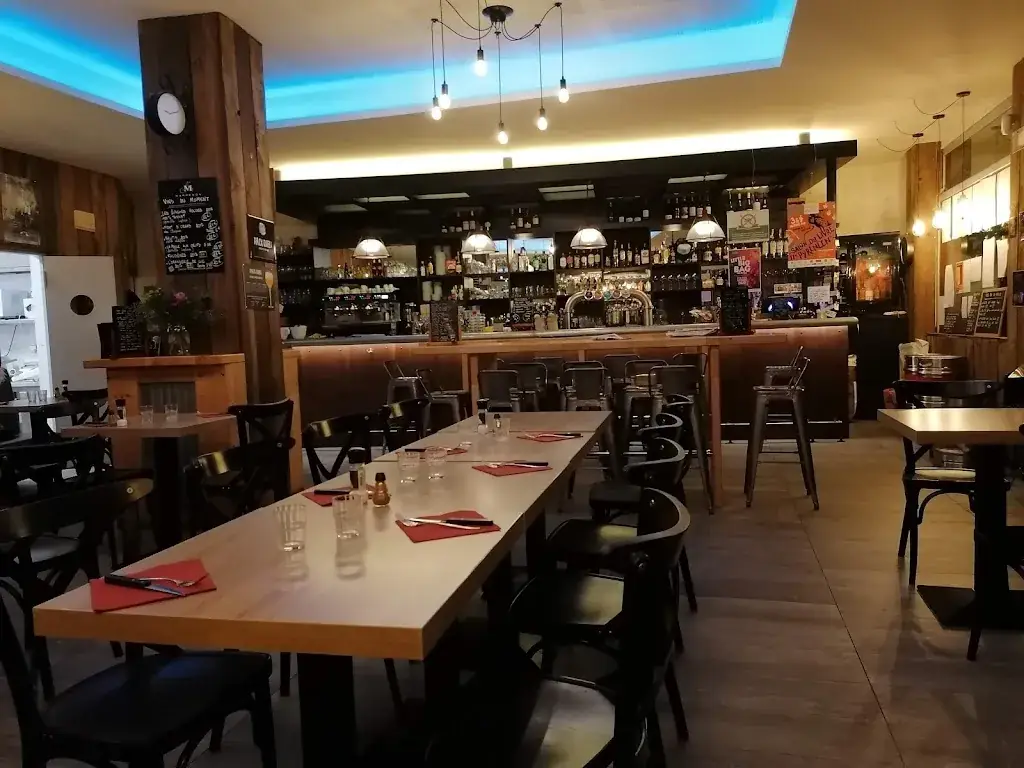 Emma Grainger_Ô Begorra_Bagnères-de-Bigorre_review