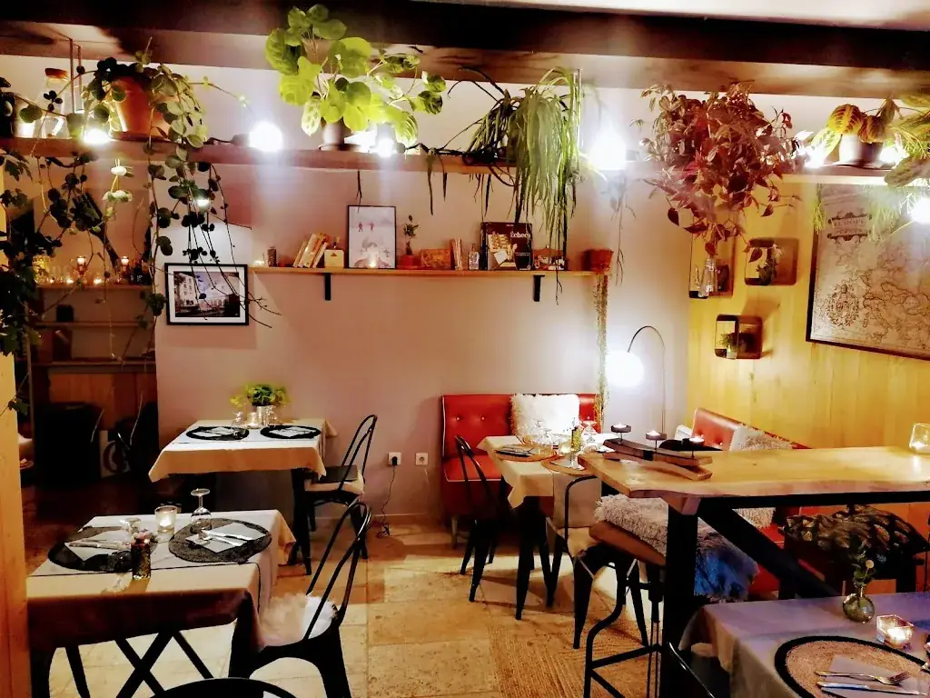 Restaurant- bistrot La Tête en Friche_Bagnères-de-Bigorre_slider_image_3