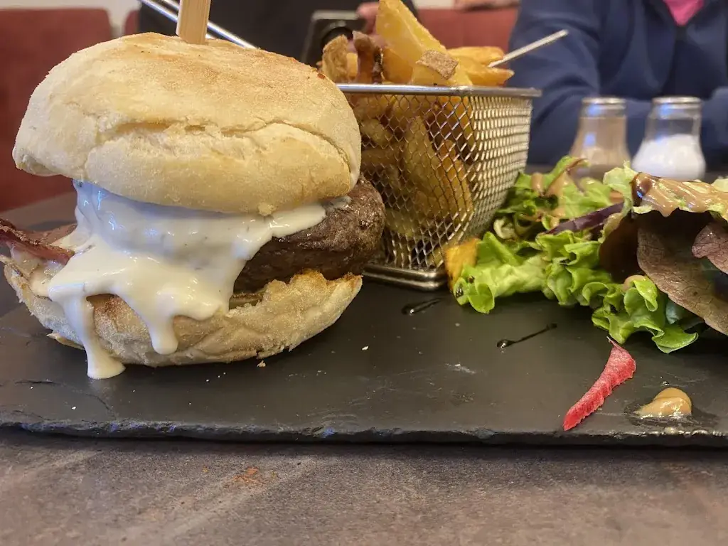 Menu_Restaurant La Fontaine_Bagnères-de-Bigorre_image_5