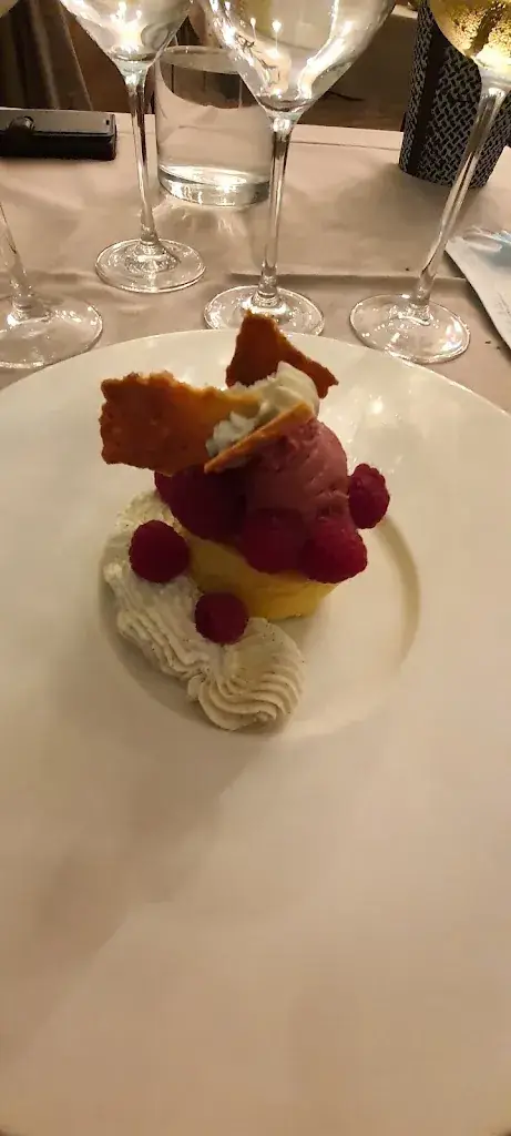 Régis Beck_Le Jardin des Brouches_Bagnères-de-Bigorre_review