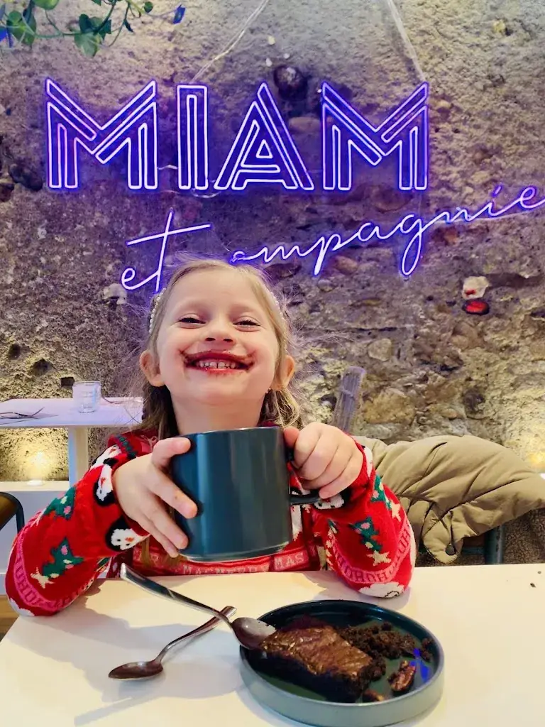 Victoria Craig_Miam et compagnie_Bagnères-de-Bigorre_review