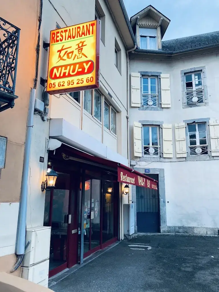 Nhu Y restaurant in Bagnères-de-Bigorre