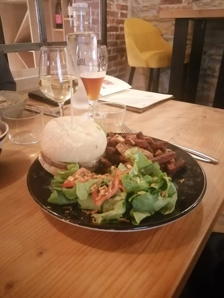 Jeanine Calero_Le Cavin Cave à Manger_Bagnères-de-Bigorre_review