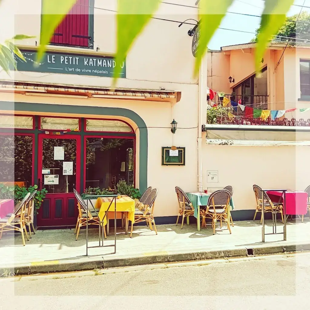 Le Petit Katmandou restaurant in Bagnères-de-Bigorre