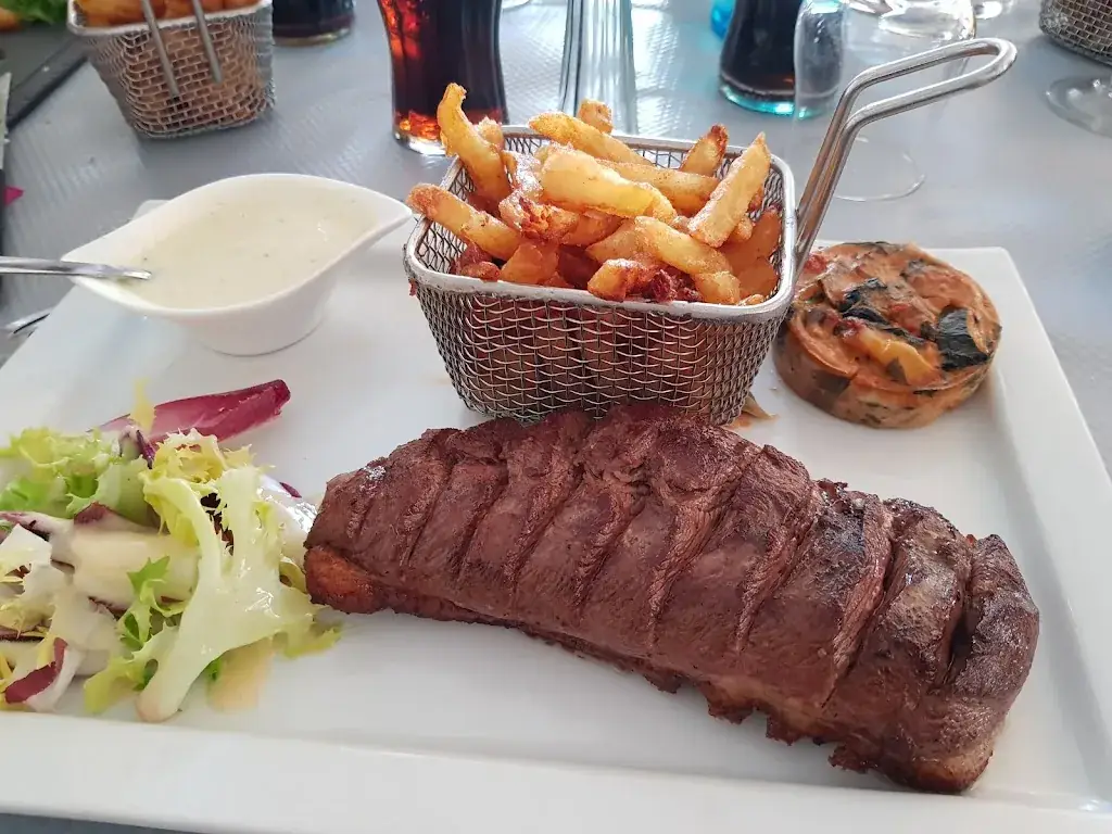 Atomic Bar_Bagnols-sur-Cèze_slider_image_2