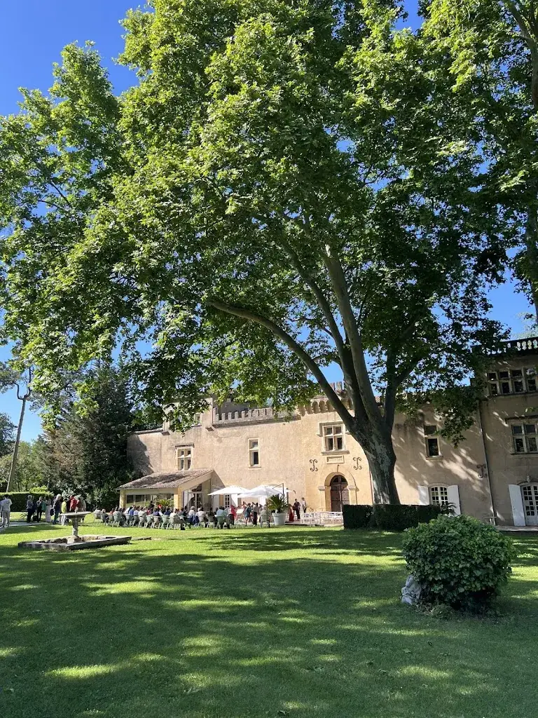 Magali BENARD_Brasserie le 16 - Domaine val de Cèze à Bagnols s/Cèze_Bagnols-sur-Cèze_review