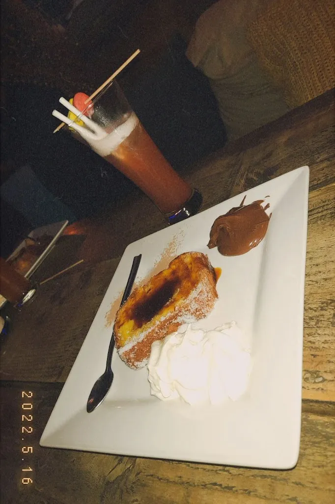 Val_Hotel De la Bourse_Bagnols-sur-Cèze_review