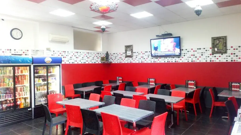 Les Portes D Orient restaurant in Bagnols-sur-Cèze