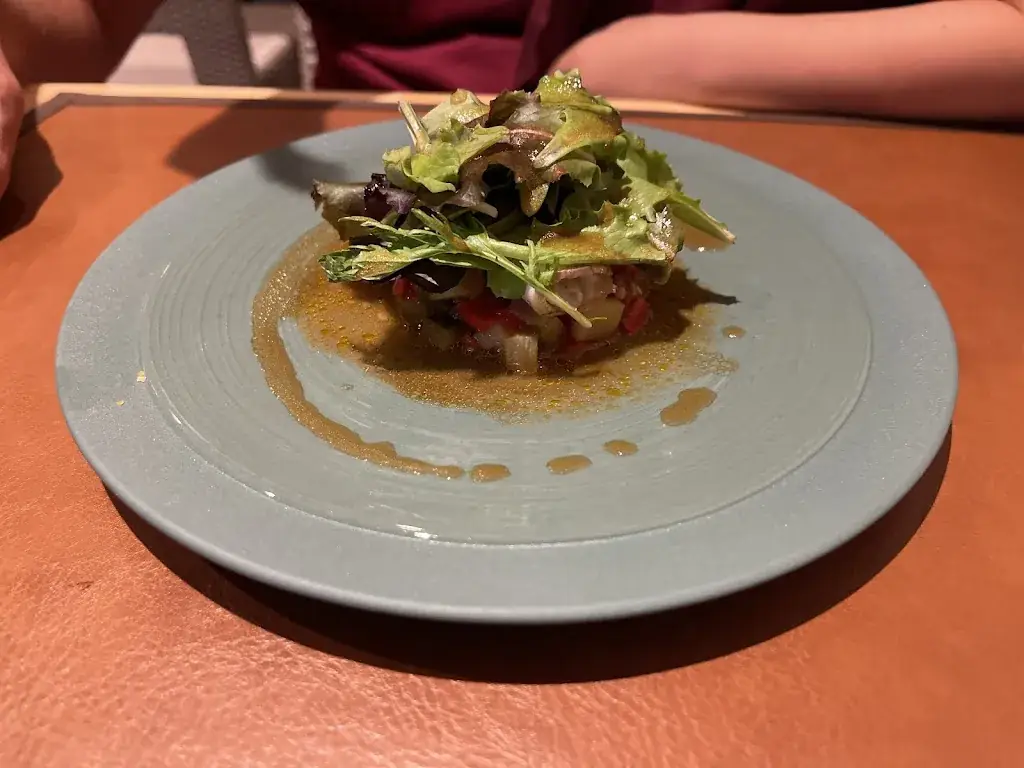 LE LOVA RESTAURANT_Bagnères-de-Luchon_slider_image_3