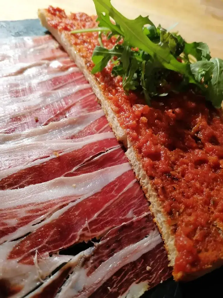 Les Galeries Gourmandes Luchon_Bagnères-de-Luchon_slider_image_3