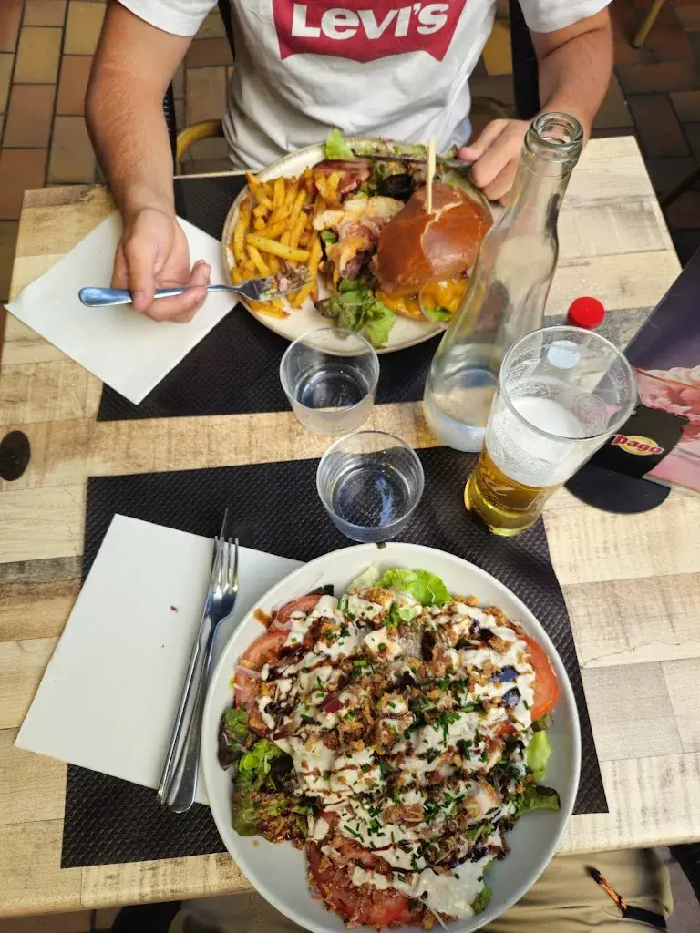 Patrice Herkens_La brasserie d'Enola_Bagnères-de-Luchon_review