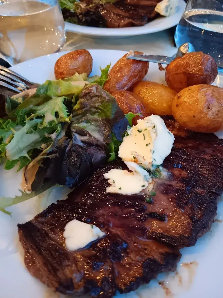 Chez nous bar restaurant_Fleurieux-sur-l'Arbresle_slider_image_3