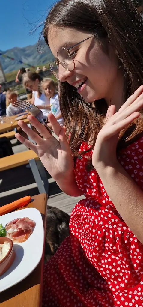 Chapel_Saint-Aventin_slider_image_2