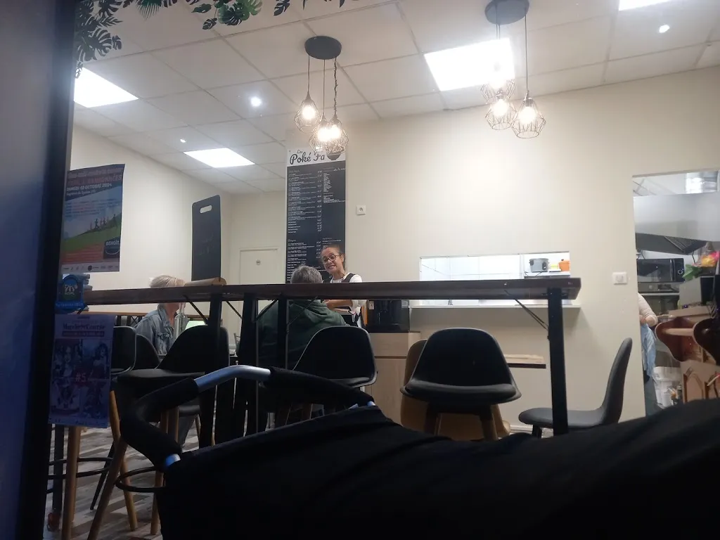 Novie Soineh_Les Poké Fa_Bagnères-de-Luchon_recensione