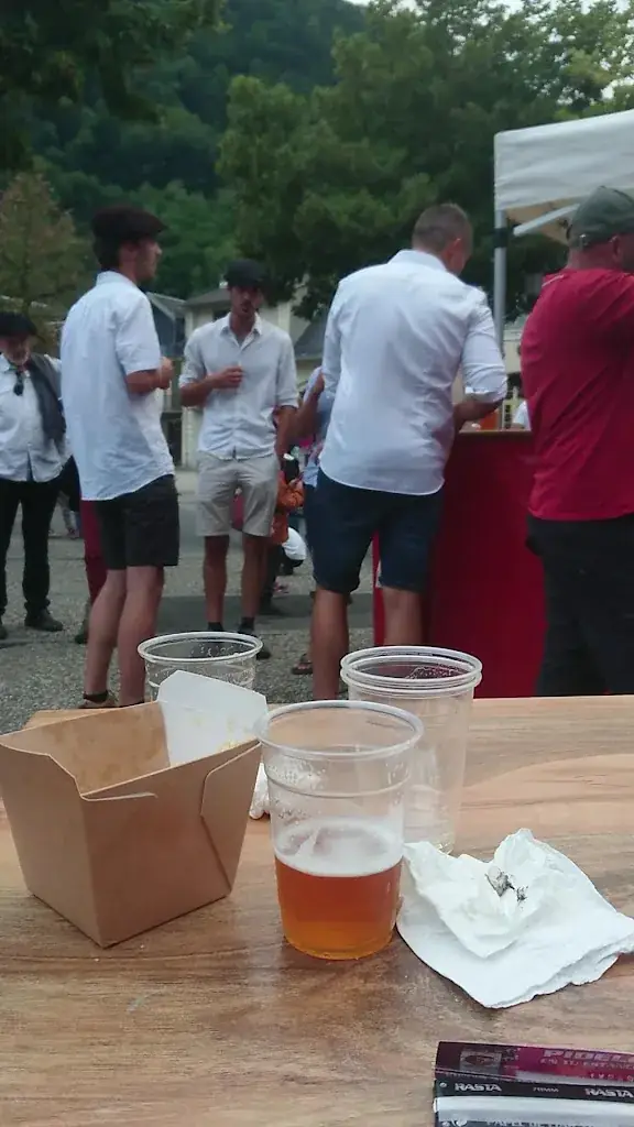 LE MONTAGNARD BAR BRASSERIE_Bagnères-de-Luchon_slider_image_2