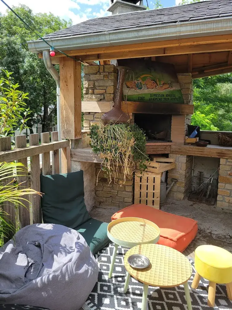 Le Café des Quatre Chemins_Montauban-de-Luchon_slider_image_1