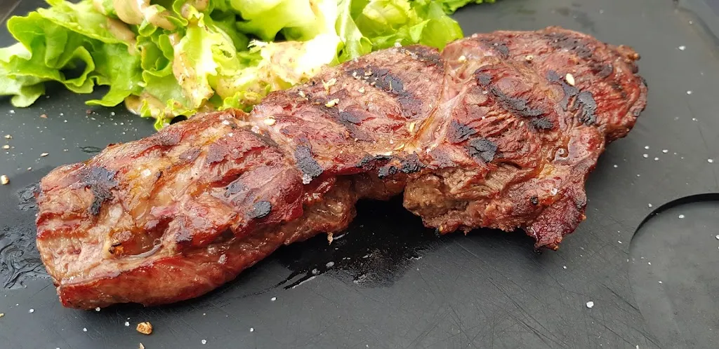 Patrick Schultka_Chez Yvonne_Balma_review