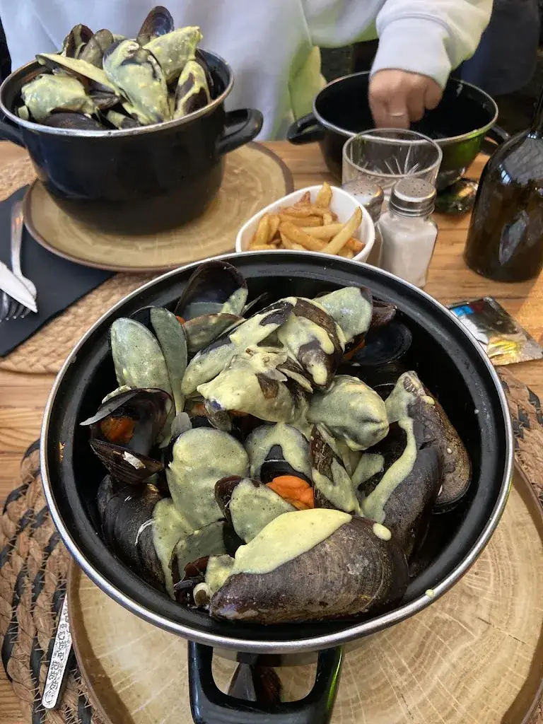 Hans Peter Becker_Les trucs à mamy_Balaruc-les-Bains_review