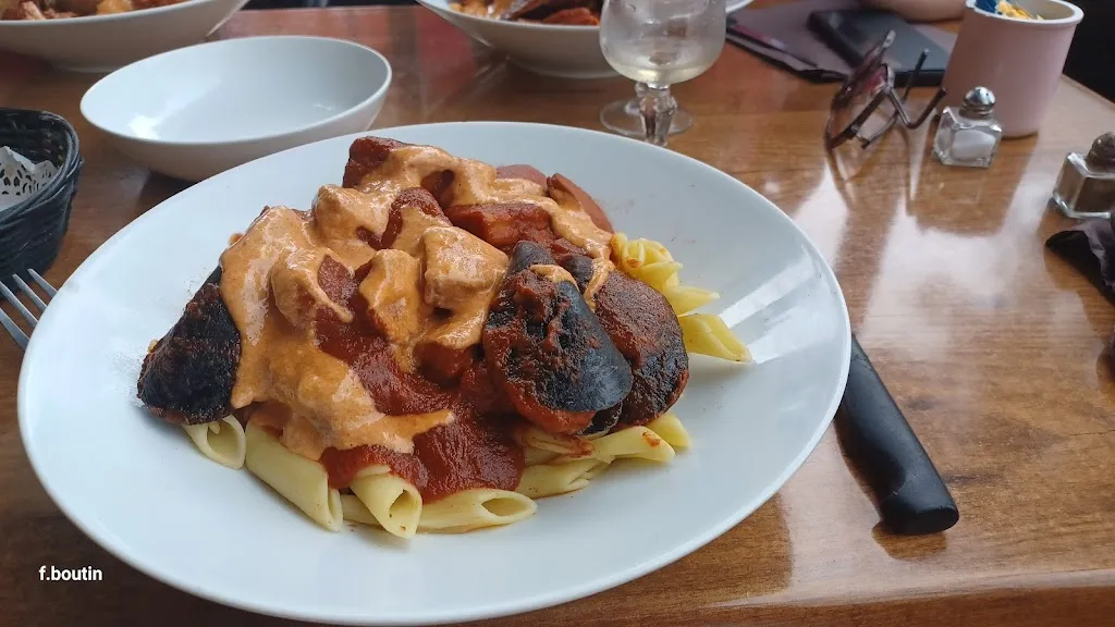 Le virage Sud restaurant in Balaruc-les-Bains