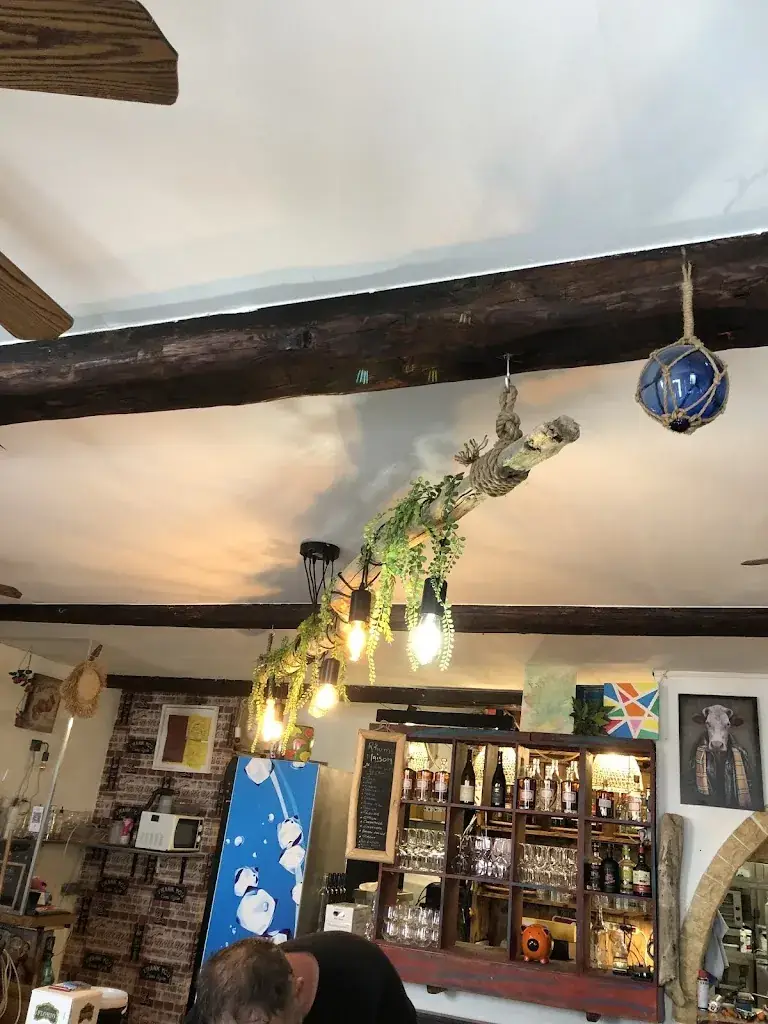 A l'Ancienne restaurant in Balaruc-les-Bains