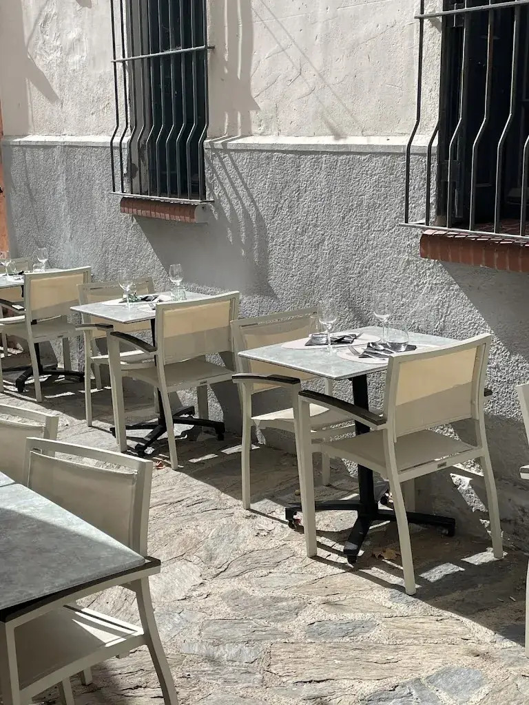 S Lee_Le Quintessence_Banyuls-sur-Mer_review