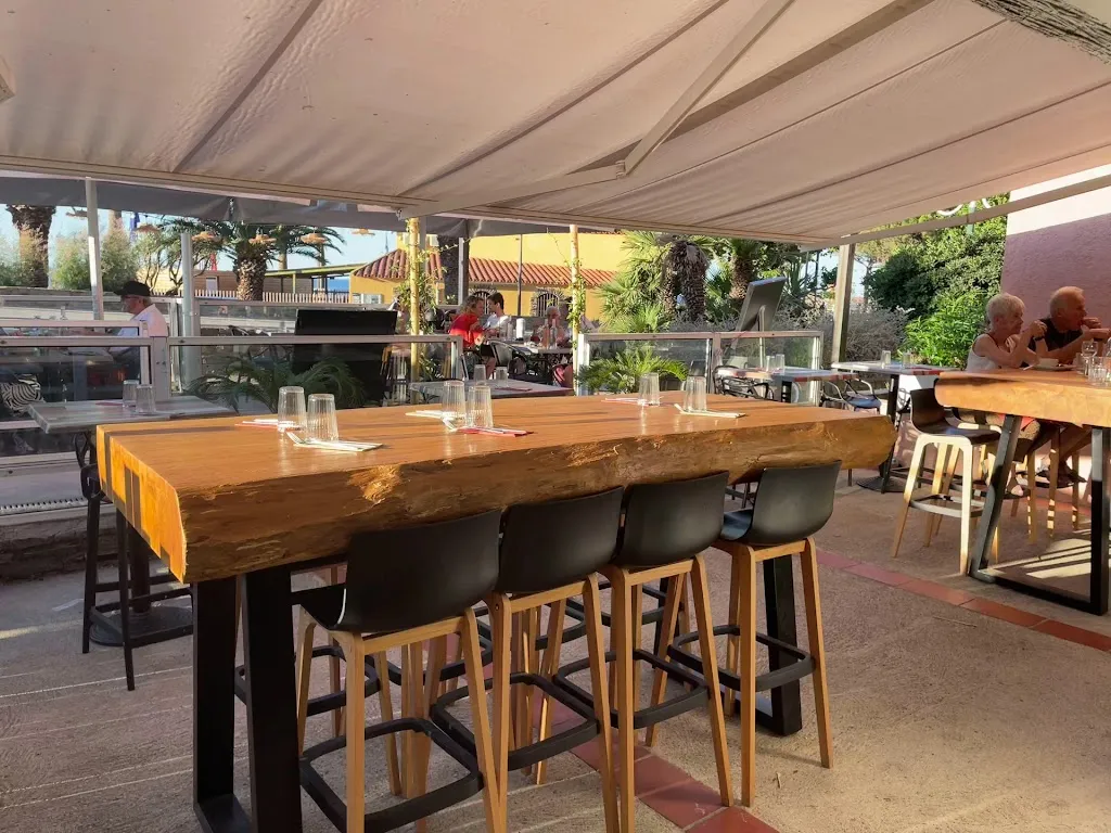 Le Cozy_Banyuls-sur-Mer_slider_image_2